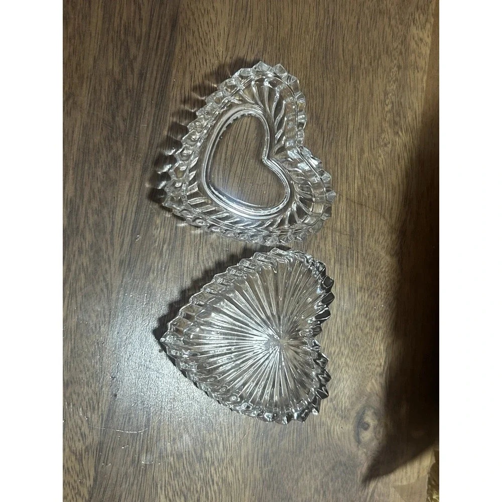 Clear Glass Heart Trinket Box Pre Owned